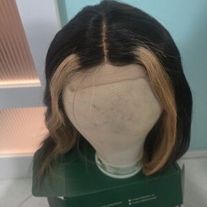 Women's Wig - Sleek Natural-Look Human Hair